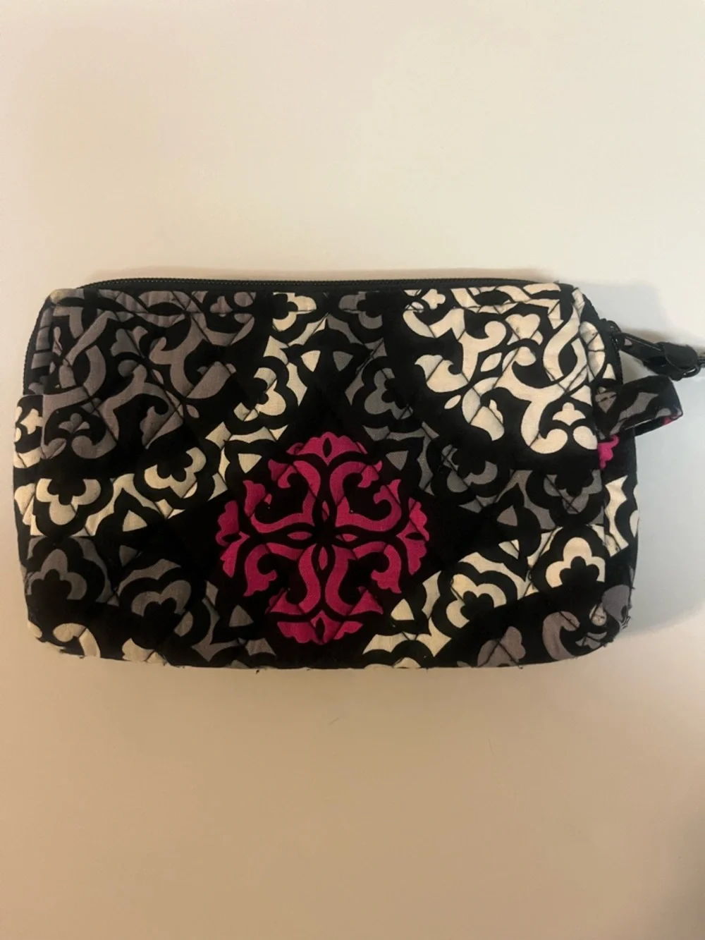 Vera Bradley Canterbury Magenta Small Quilted Cosmetic Bag. Retired 2013.